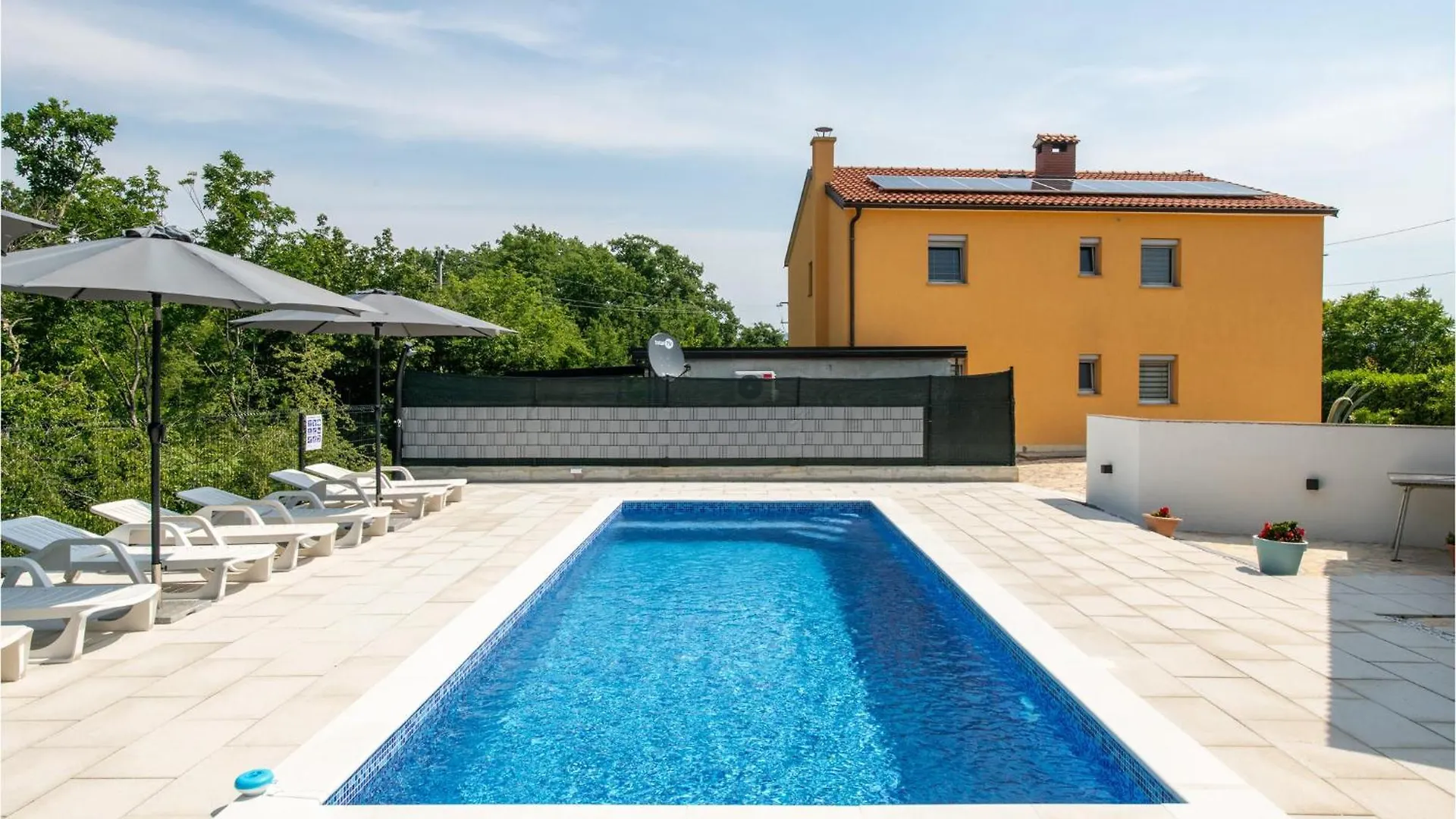 Gorgeous Home In Labin With Kitchen